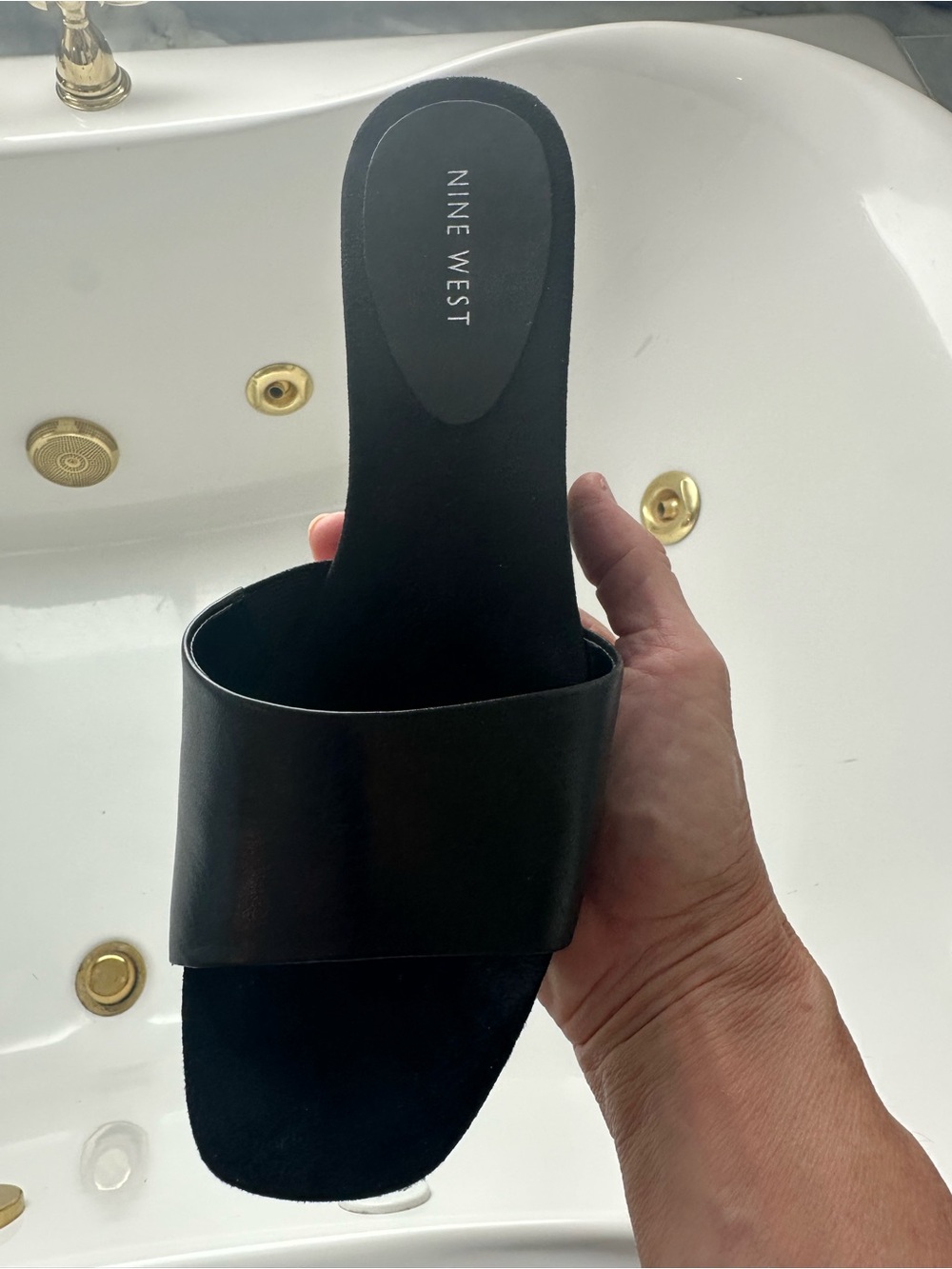 Like new, Nine West, wedge slides!